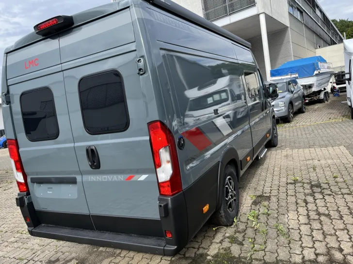 Fahrzeugbild LMC Innovan 640 #5