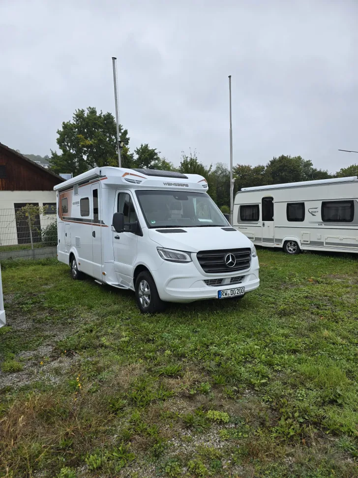 Fahrzeugbild Weinsberg CaraCompact 640 MEG EDITION [PEPPER] #1