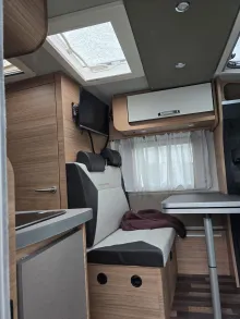 Fahrzeugbild Weinsberg CaraCompact 640 MEG EDITION [PEPPER] #5