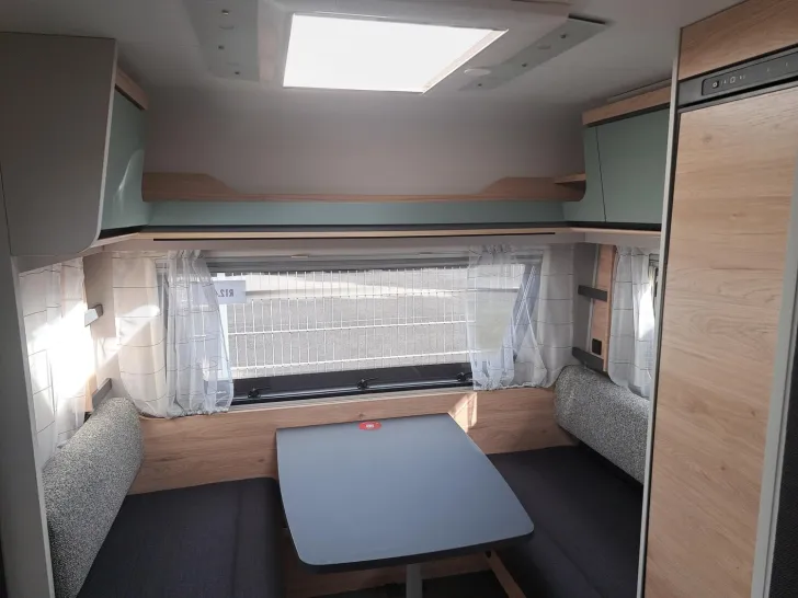 Fahrzeugbild Dethleffs Camper 460 EL First Edition, Sicherheitspaket #9