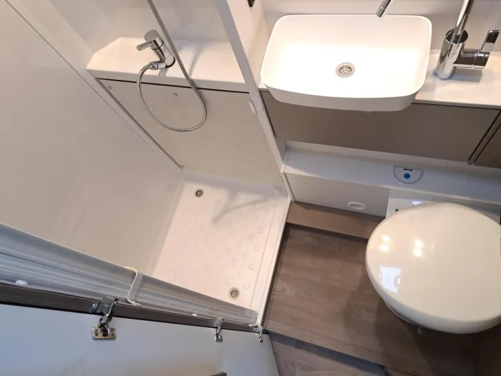 Fahrzeugbild Carado pro A 361 #17