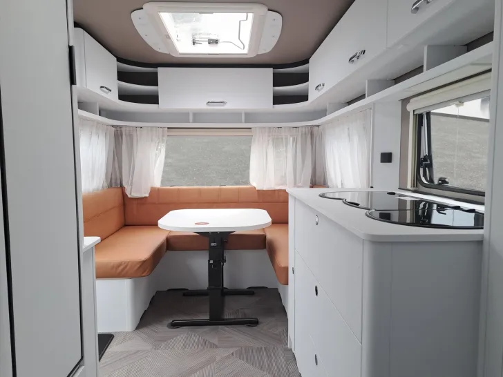 Fahrzeugbild Dethleffs c-go 475 FR 10 Years Edition, Duo Control #8