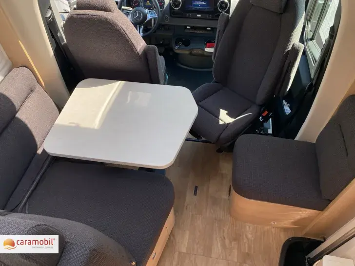 Fahrzeugbild Hymer B-MC T 680 Autark/RFK/Navi/Markise) #11