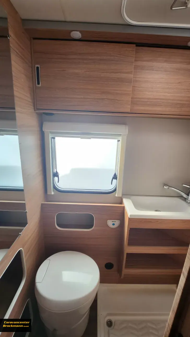 Fahrzeugbild Weinsberg CaraHome 650 DG sofort verfügbar #16