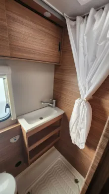 Fahrzeugbild Weinsberg CaraHome 650 DG sofort verfügbar #17