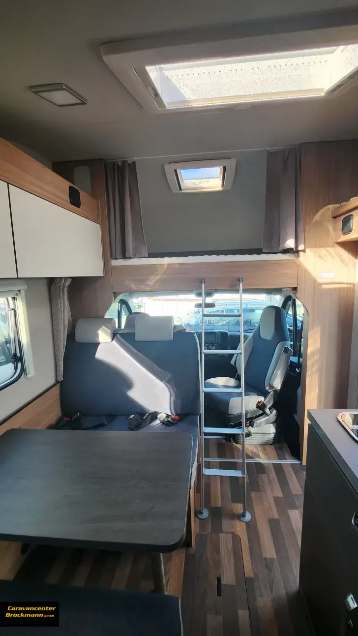 Fahrzeugbild Weinsberg CaraHome 650 DG sofort verfügbar #19