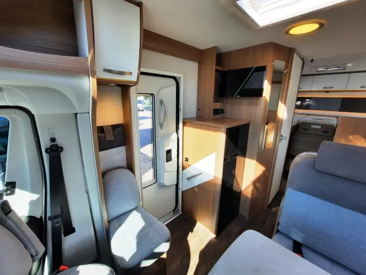 Fahrzeugbild Carado T 338 #7