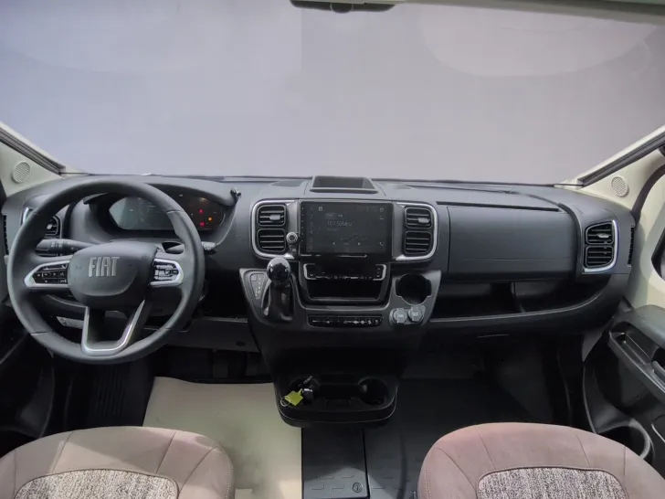 Fahrzeugbild Malibu FIRST-CLASS 640 LE RB #9