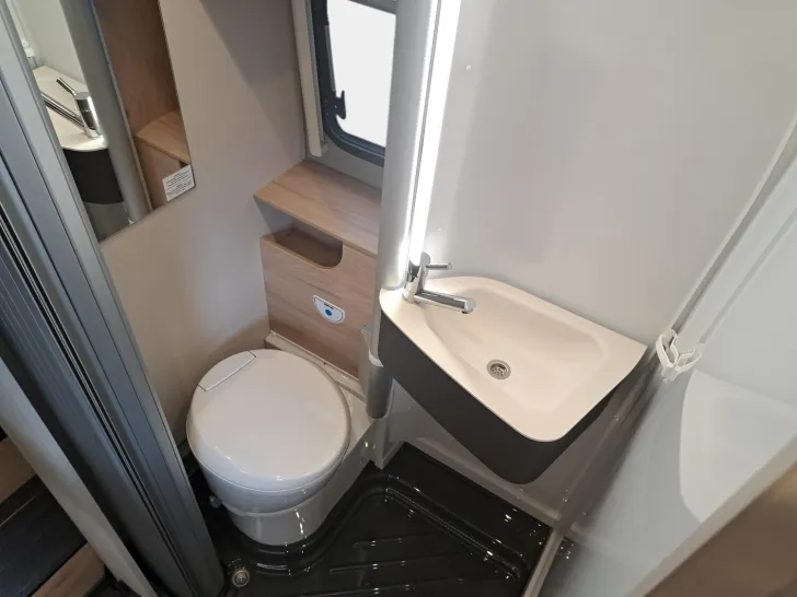 Fahrzeugbild Dethleffs Globetrail 640 ES Fiat Automatik, div. Pakete #17