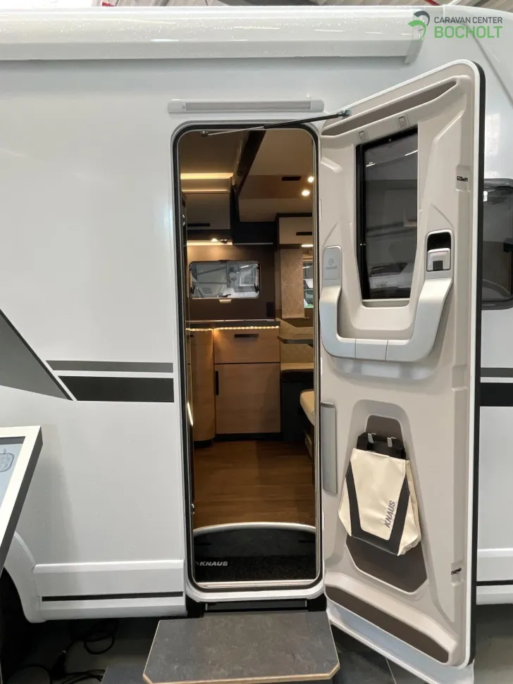 Fahrzeugbild Knaus LIVE WAVE 700 DX PLATINUM SELECTION Modell 2026 / LIVE WAVE 700 DX #7