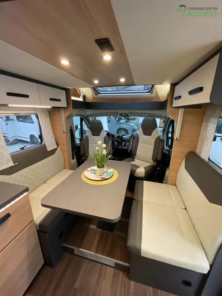 Fahrzeugbild Knaus LIVE WAVE 700 DX PLATINUM SELECTION Modell 2026 / LIVE WAVE 700 DX #10