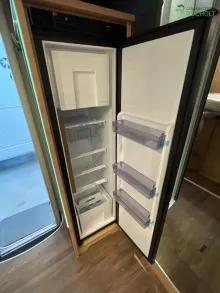 Fahrzeugbild Knaus LIVE WAVE 700 DX PLATINUM SELECTION Modell 2026 / LIVE WAVE 700 DX #13