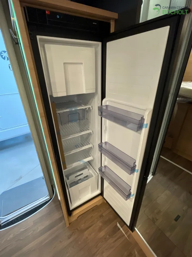 Fahrzeugbild Knaus LIVE WAVE 700 DX PLATINUM SELECTION Modell 2026 / LIVE WAVE 700 DX #13