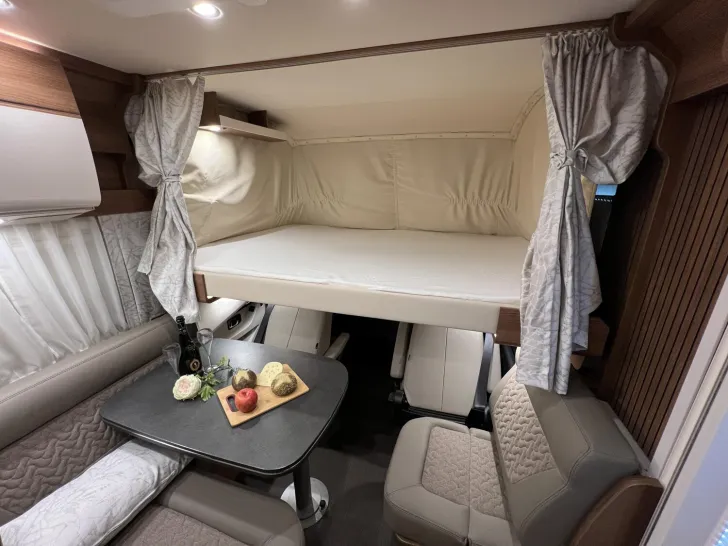 Fahrzeugbild Carthago C2-tourer I 145 RB LE comfort Mercedes (310) #14