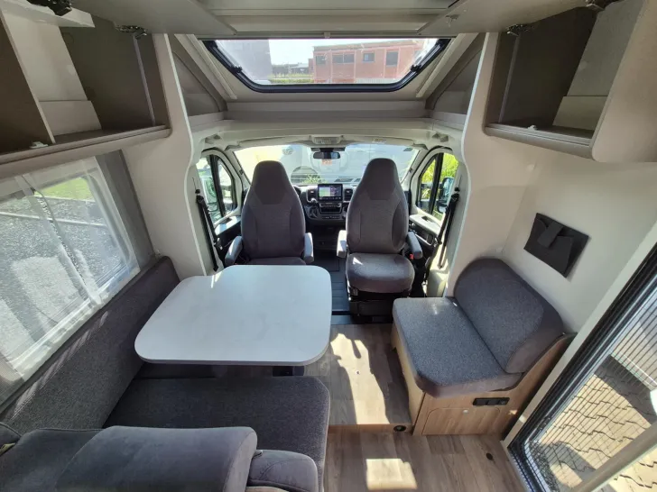 Fahrzeugbild Carado T 447 Digital-,LTE-,Safety-Paket,Solar,2.Batteri #12