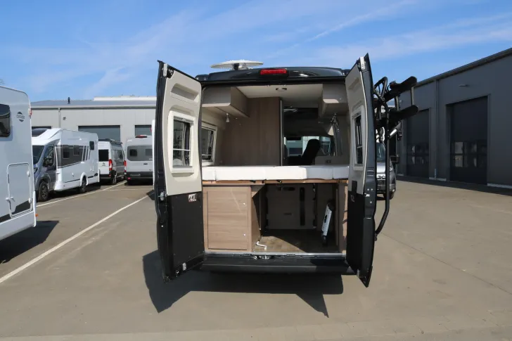 Fahrzeugbild Carado Camper Van CV 640 AT9G+SAT+Markise+DUO Control #6