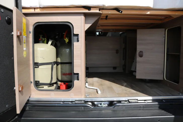 Fahrzeugbild Carado Camper Van CV 640 AT9G+SAT+Markise+DUO Control #10