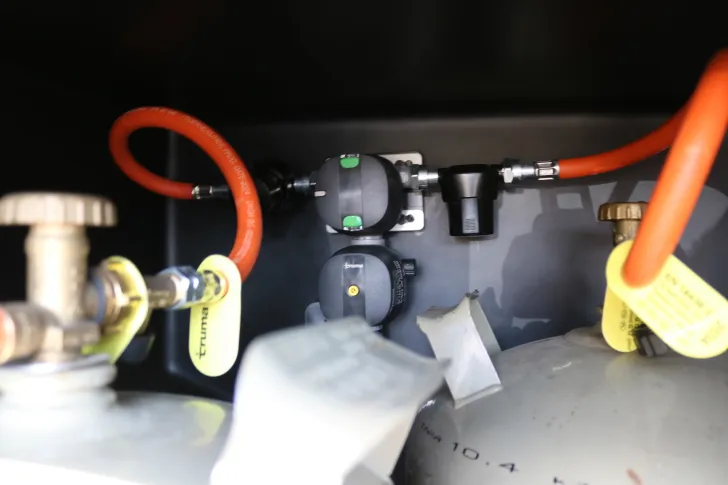 Fahrzeugbild Carado Camper Van CV 640 AT9G+SAT+Markise+DUO Control #11