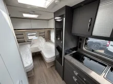 Fahrzeugbild Hobby De Luxe 495 UL #11