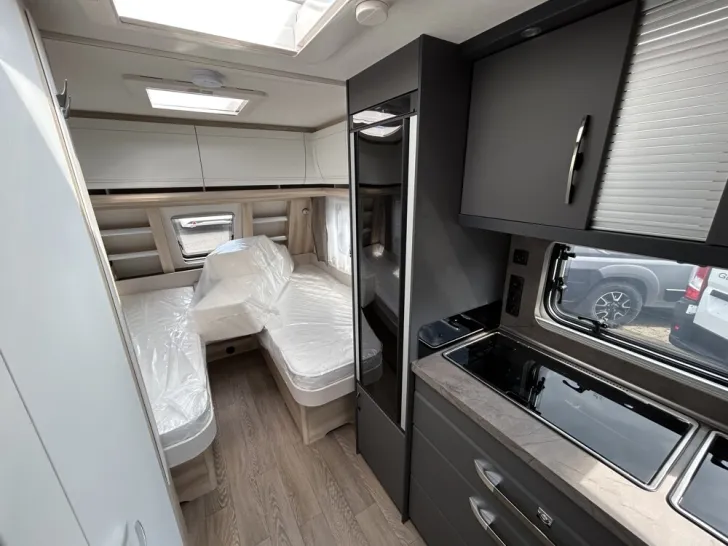 Fahrzeugbild Hobby De Luxe 495 UL #11