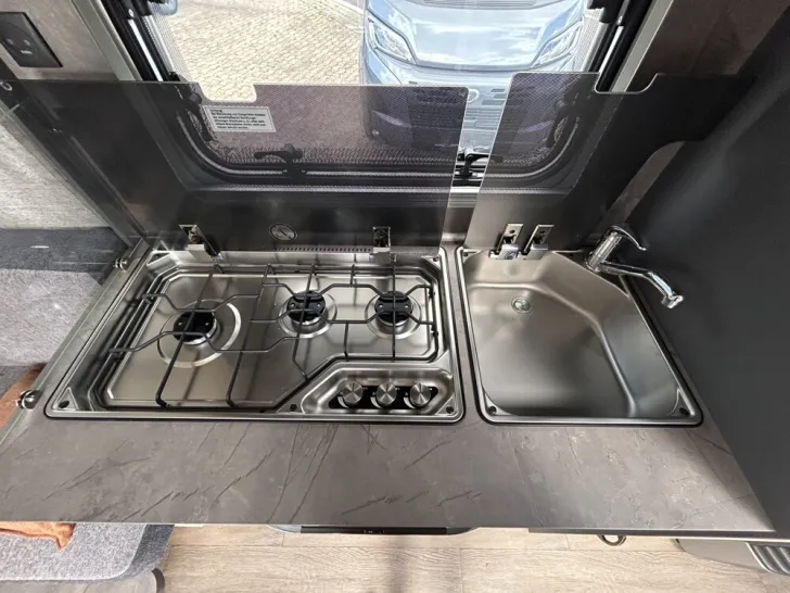 Fahrzeugbild Hobby De Luxe 540 UL #16