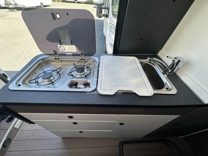 Fahrzeugbild VANTourer 630 L Fiat 140 PS #12