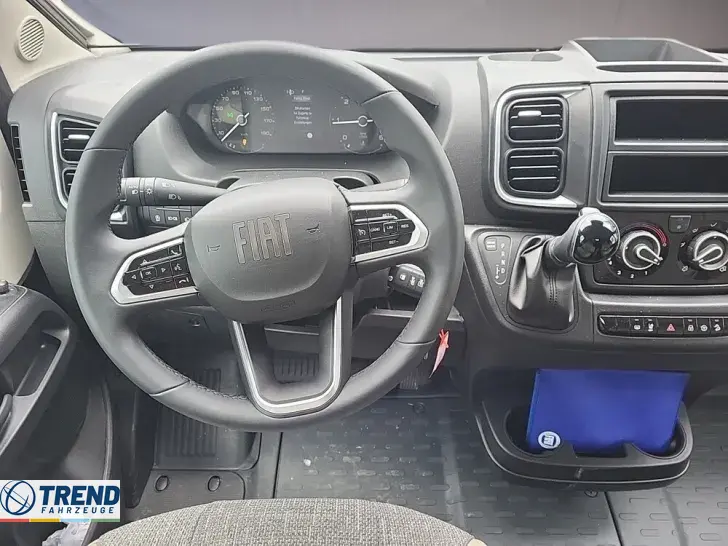 Fahrzeugbild Dethleffs Globetrail 640 ES Fiat #8