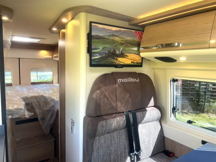 Fahrzeugbild Malibu Charming coupé 640 LE #8
