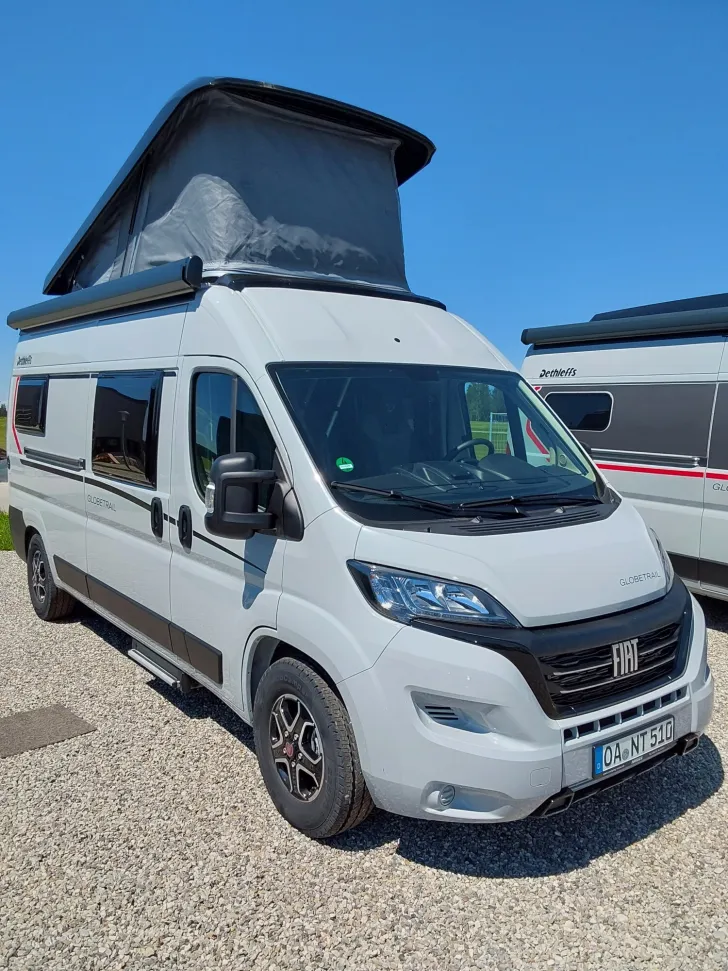 Fahrzeugbild Dethleffs Globetrail Classic 600 DR Fiat Aut. & Aufstelld. #3