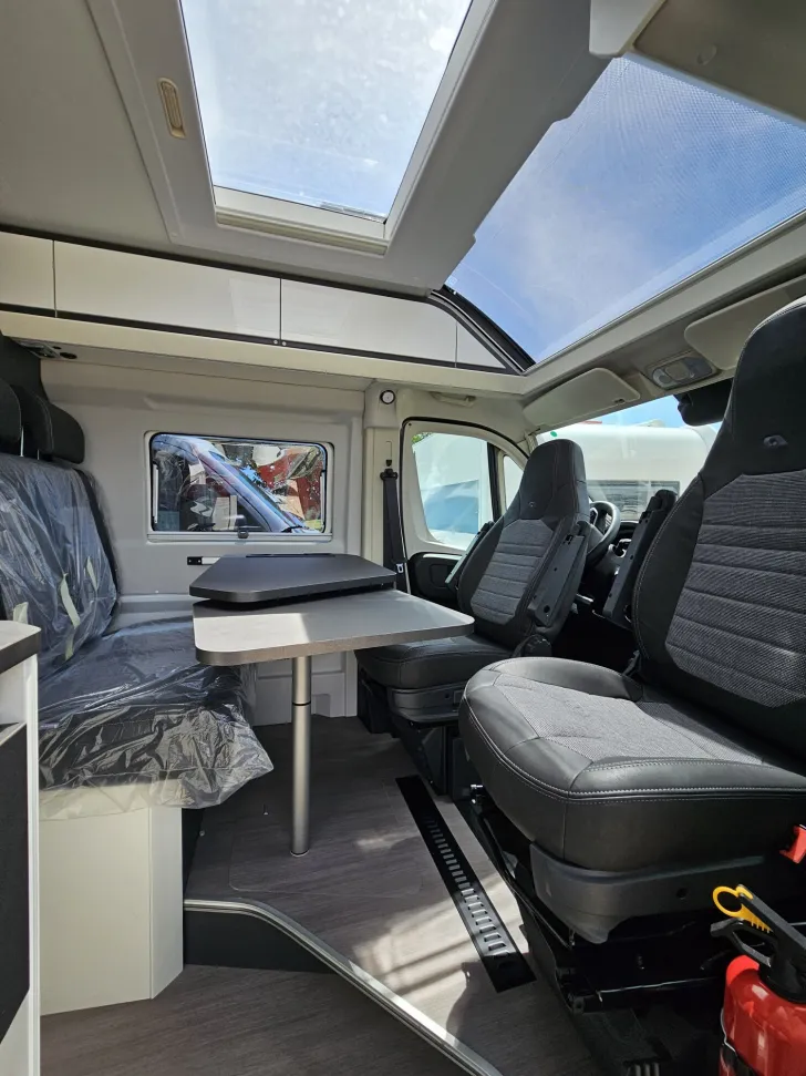 Fahrzeugbild Adria Twin Supreme 640 SLB AHK|200Ah-B|Solar|SafetyPak #16