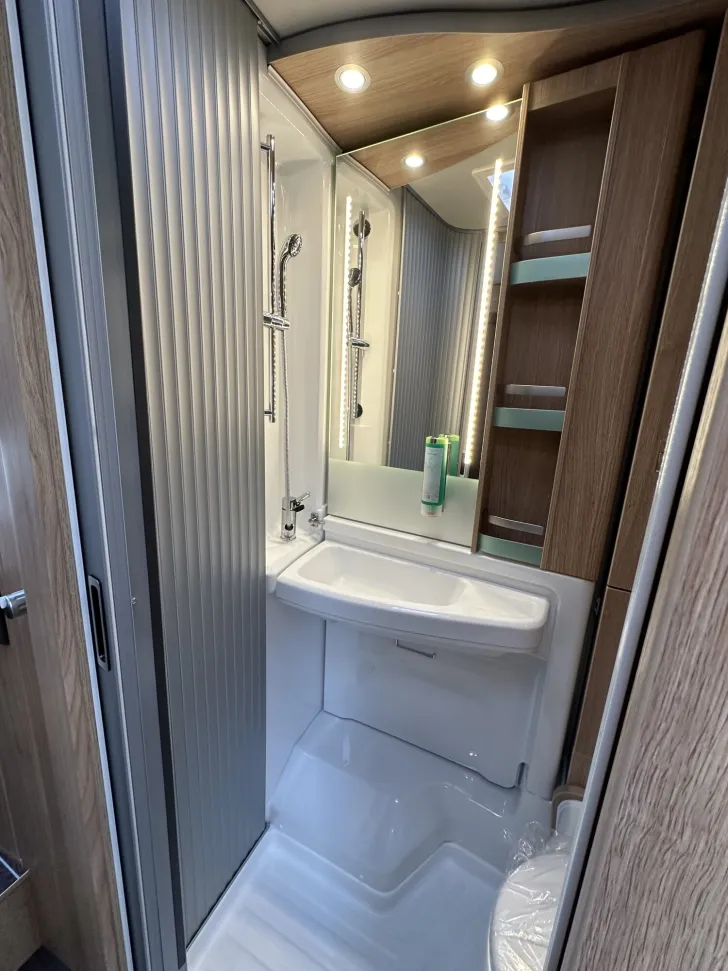 Fahrzeugbild Knaus Sky Ti 650 MEG Keyless | Kamera | Navi| TV-Paket #13