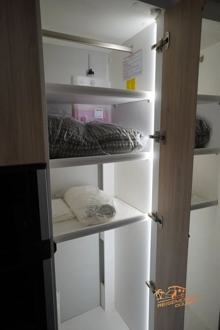Fahrzeugbild Frankia Platin I 8400 GD #26