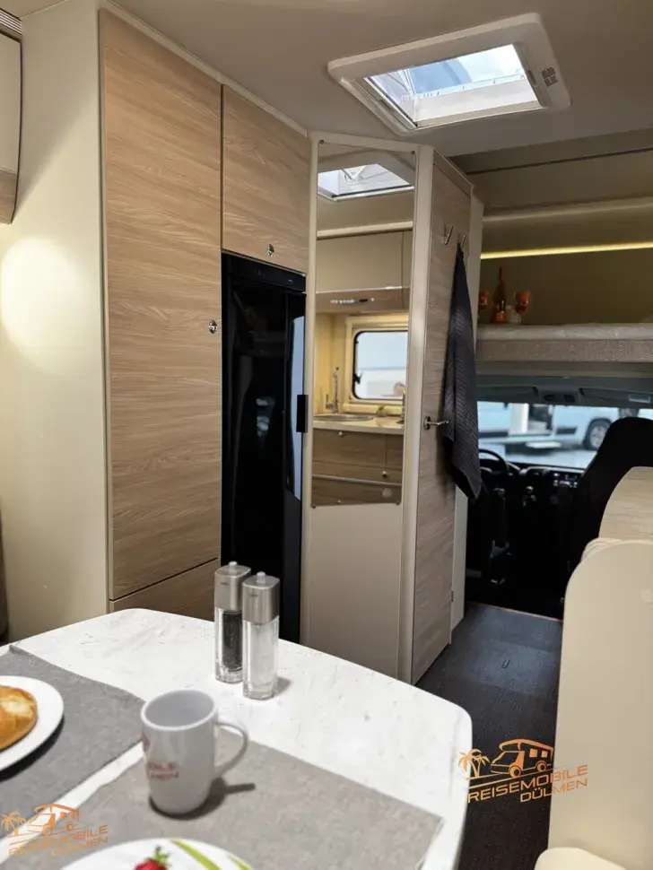 Fahrzeugbild Eura Mobil Activa One 570 HS Travel-Paket #15