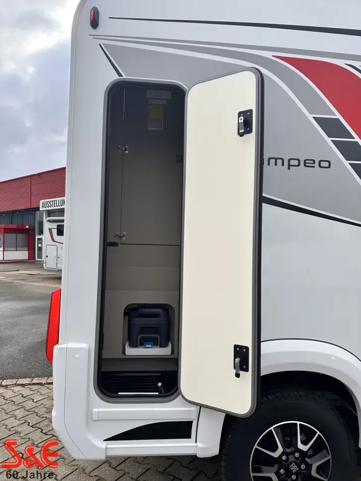 Fahrzeugbild Bürstner Campeo TD 590 #15
