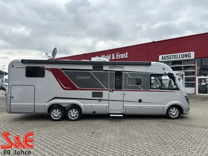 Fahrzeugbild Bürstner Elegance I 920 G #1