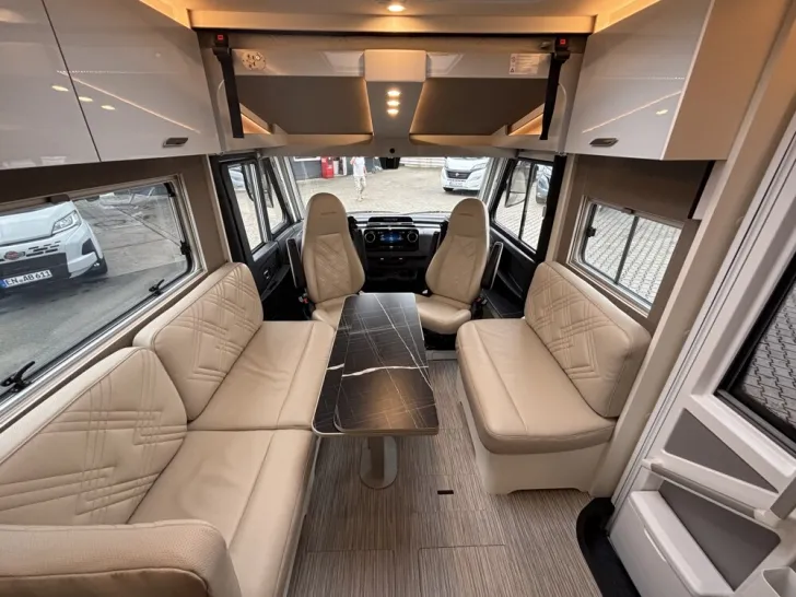 Fahrzeugbild Bürstner Elegance I 920 G #9