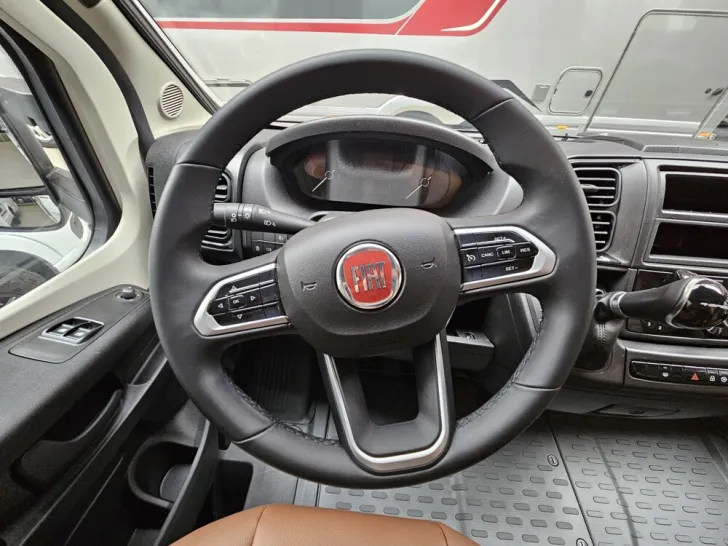 Fahrzeugbild Bürstner Lyseo TD 644 G #28