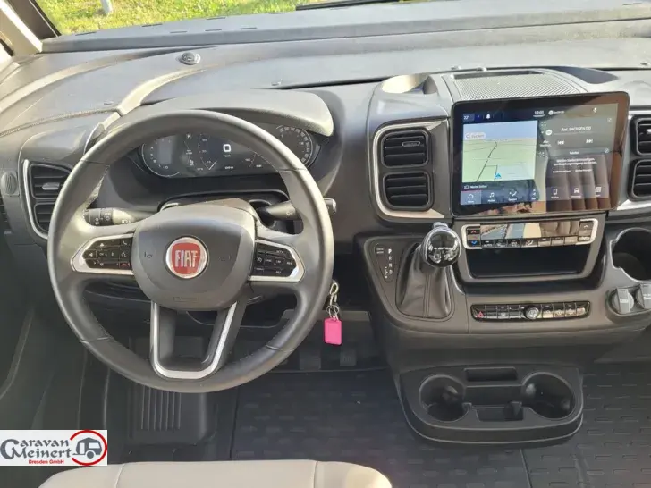 Fahrzeugbild Bürstner Lyseo I 727 G #9
