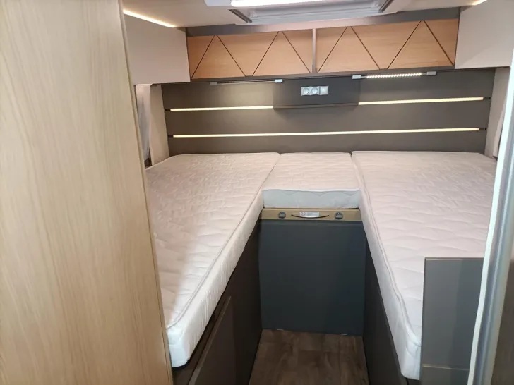 Fahrzeugbild LMC Tourer Lift H 730 G AHK, RF, SAT, Dachklima #8