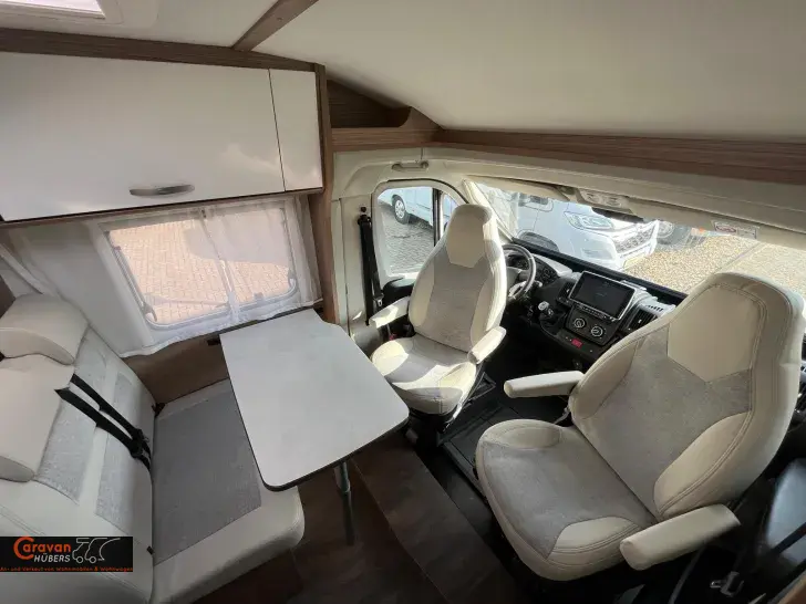 Fahrzeugbild Carado VAN V339 #10