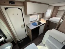 Fahrzeugbild Carado VAN V339 #28