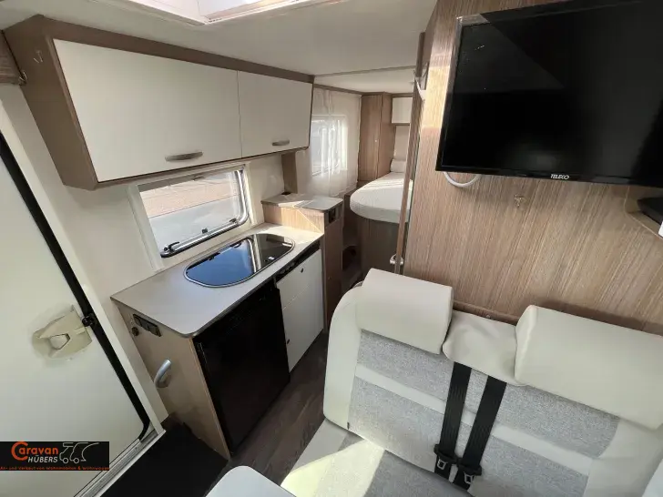Fahrzeugbild Carado VAN V339 #30