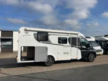 Fahrzeugbild Carado VAN V339 #35