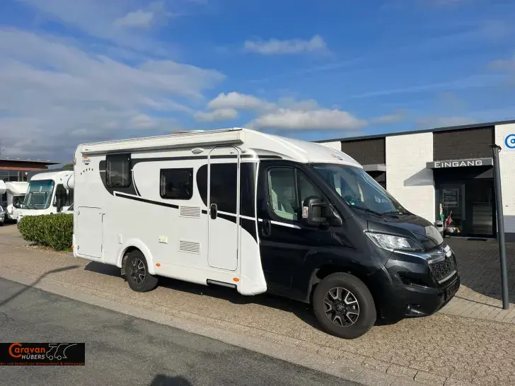 Fahrzeugbild Carado VAN V339 #38