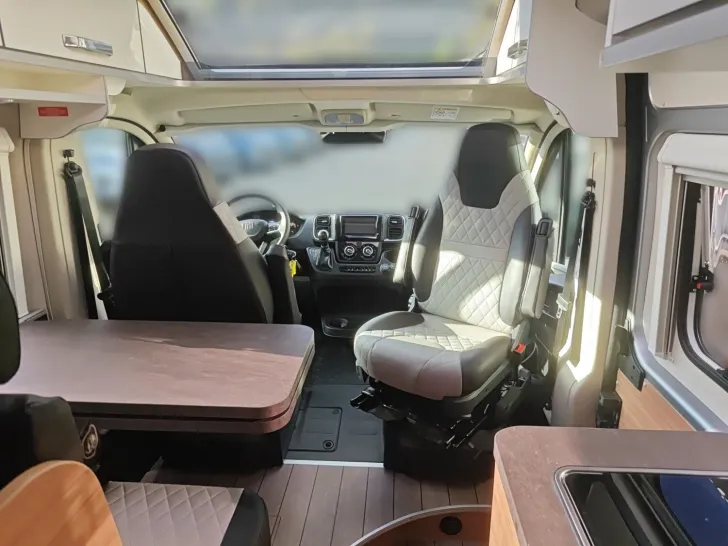 Fahrzeugbild Weinsberg CaraBus EDITION FIRE 600 MQ SIE SPAREN 5.055,- #11