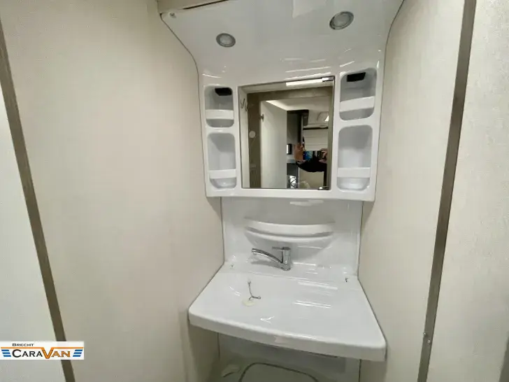 Fahrzeugbild Hobby OnTour 390 SF 1,5t/Ambiente/Autarkvorb. #10