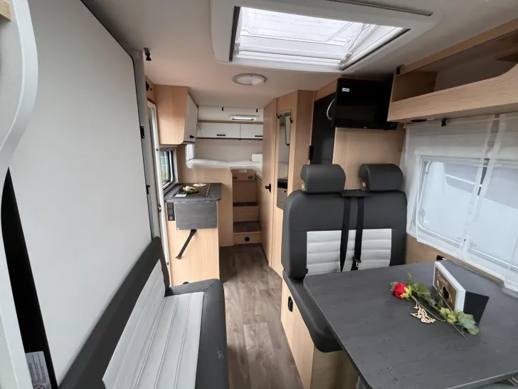 Fahrzeugbild Sunlight Adventure V 67S IC-Line - READY TO CAMP #9