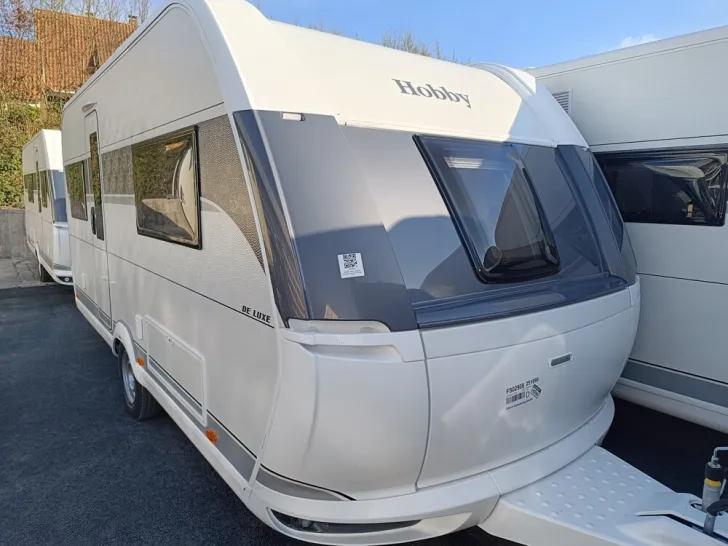 Fahrzeugbild Hobby De Luxe 460 UFe #1