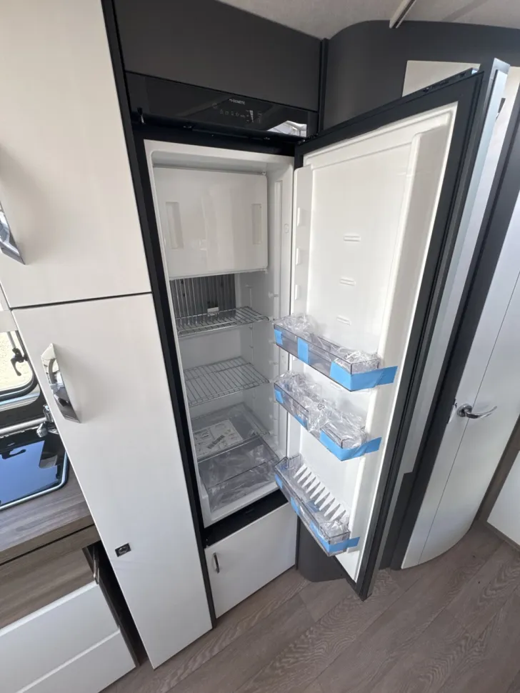 Fahrzeugbild Hobby Excellent Edition 545 KMF #10