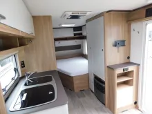 Fahrzeugbild Bürstner Premio 460 TS IC-Line, Klima, Kombidose, 1700KG #9